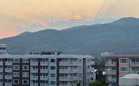 ดิเอ็มไพร์ นิมมาน